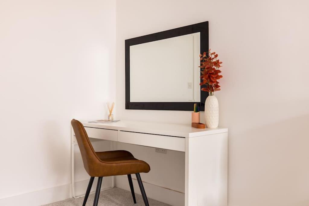 Wild Roses Serviced Apartments - Borough London Exterior photo